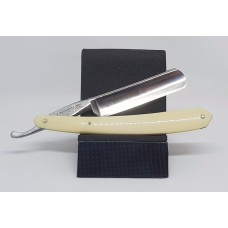 Vintage Gotta 6/8 Straight Razor with original Cream Scales