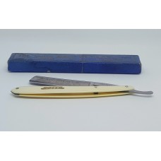 Vintage Gotta 6/8 Straight Razor with original Cream Scales